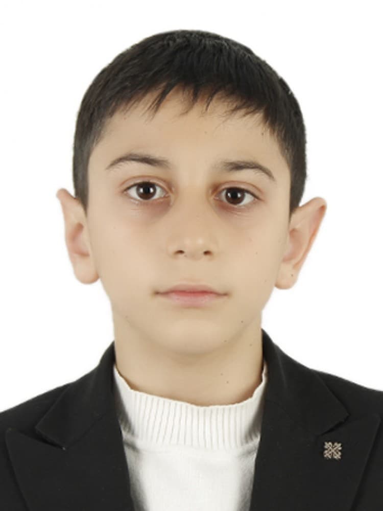 Вазир Х.